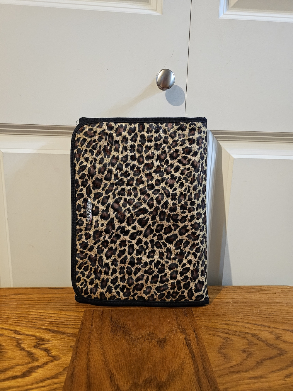 Leopard Print Travel Organizer Bag - Brown